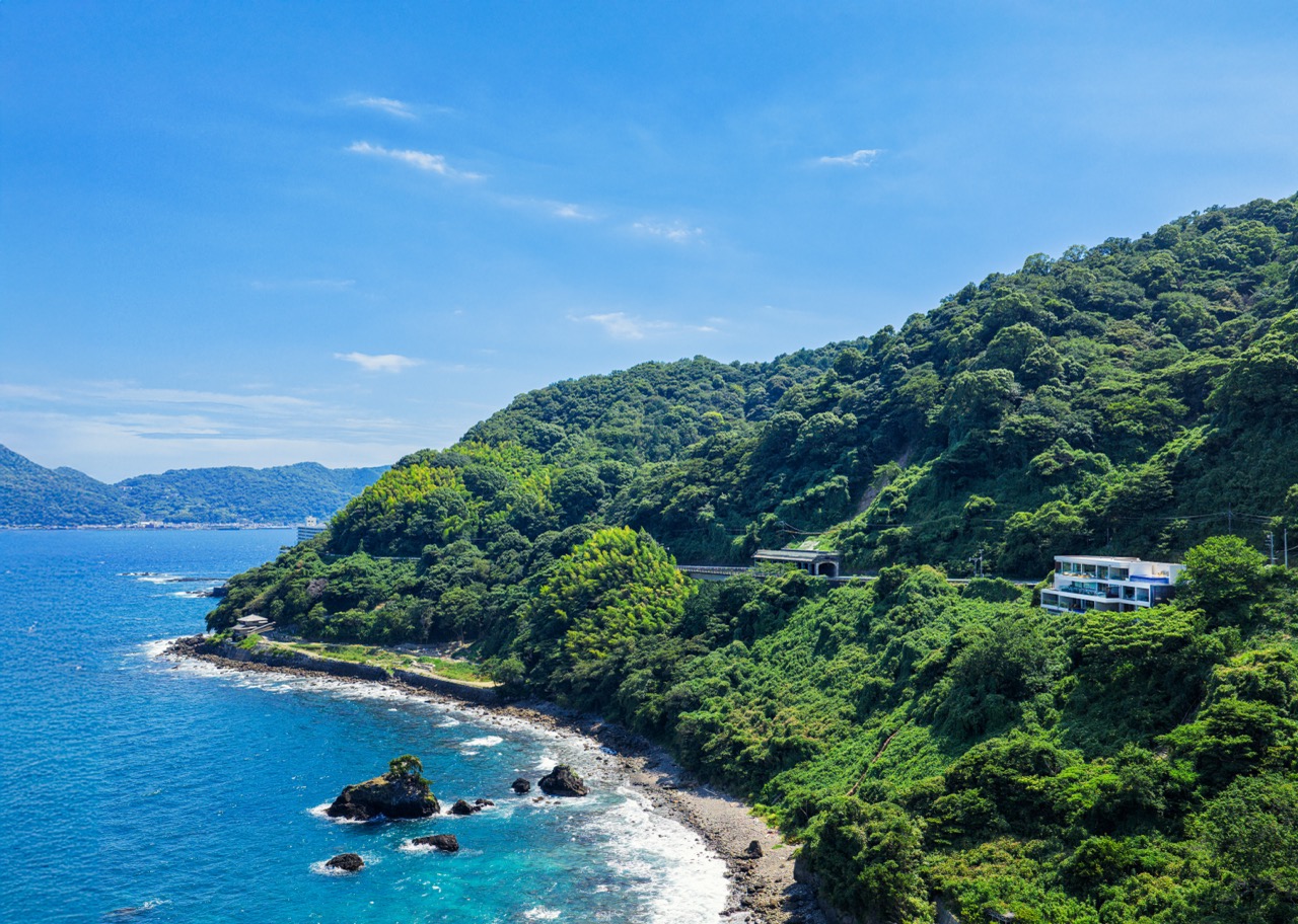 ホームデザイン誌【I’m home】にUMITO 熱海 別邸が掲載されました