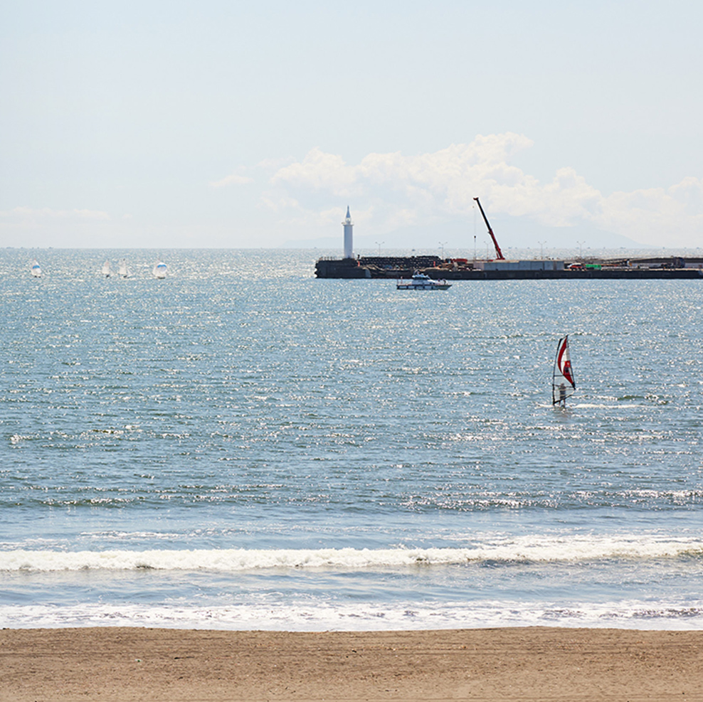 Daytime view of people doing marine sports as seen from UMITO